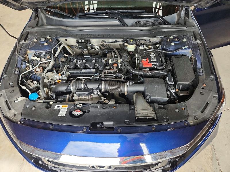 Auction sale of the 2019 Honda Accord, vin: 1HGCV1F10KA141511        , lot number: 69291206