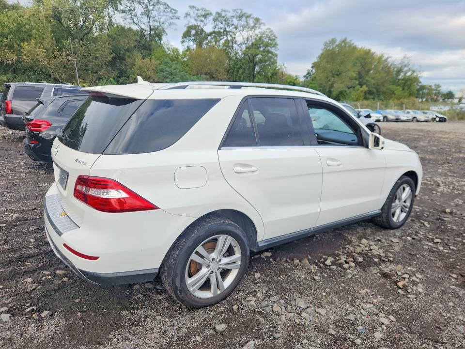 2014 Mercedes-benz Ml მანქანა იყიდება აუქციონზე, vin: 4JGDA5HB4EA288216, აუქციონის ნომერი: 70460866
