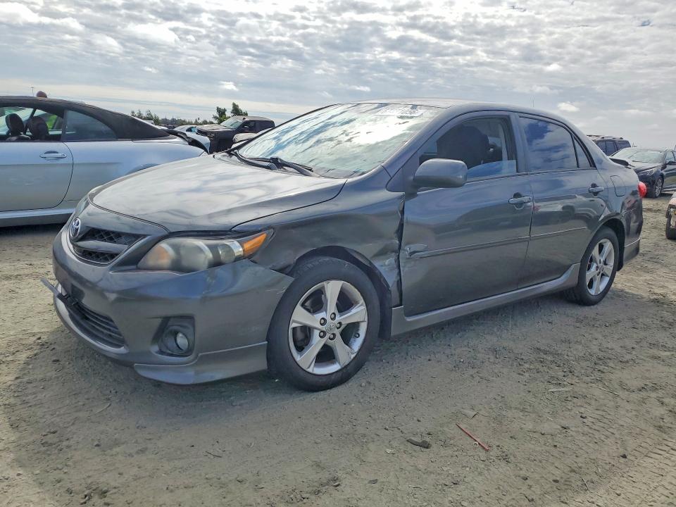 67371056 :رقم المزاد ، 2T1BU4EE9BC713691 vin ، 2011 Toyota Corolla مزاد بيع