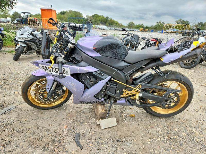 2006 Yamaha Yzfr1 მანქანა იყიდება აუქციონზე, vin: JYARN15E16A001675, აუქციონის ნომერი: 68573366