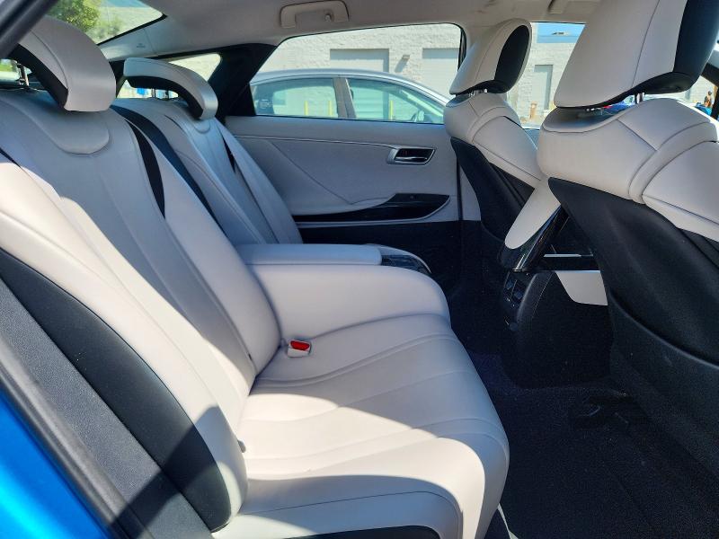 Продаж на аукціоні авто 2018 Toyota Mirai, vin: JTDBVRBD0JA003880, номер лоту: 67861786