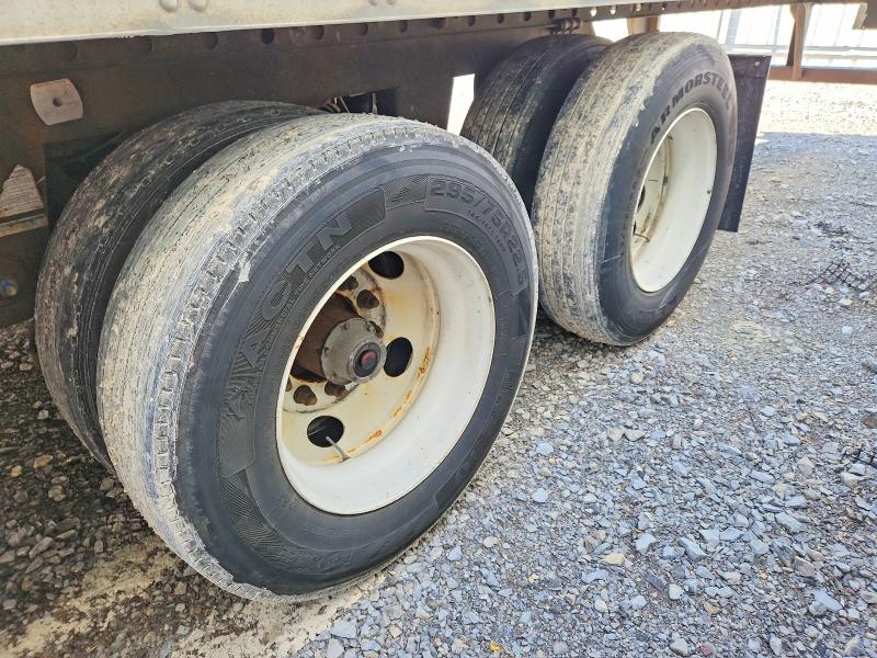 Продаж на аукціоні авто 2012 Utility Trailer Trailer, vin: 1UYVS2532CG358115, номер лоту: 68772996