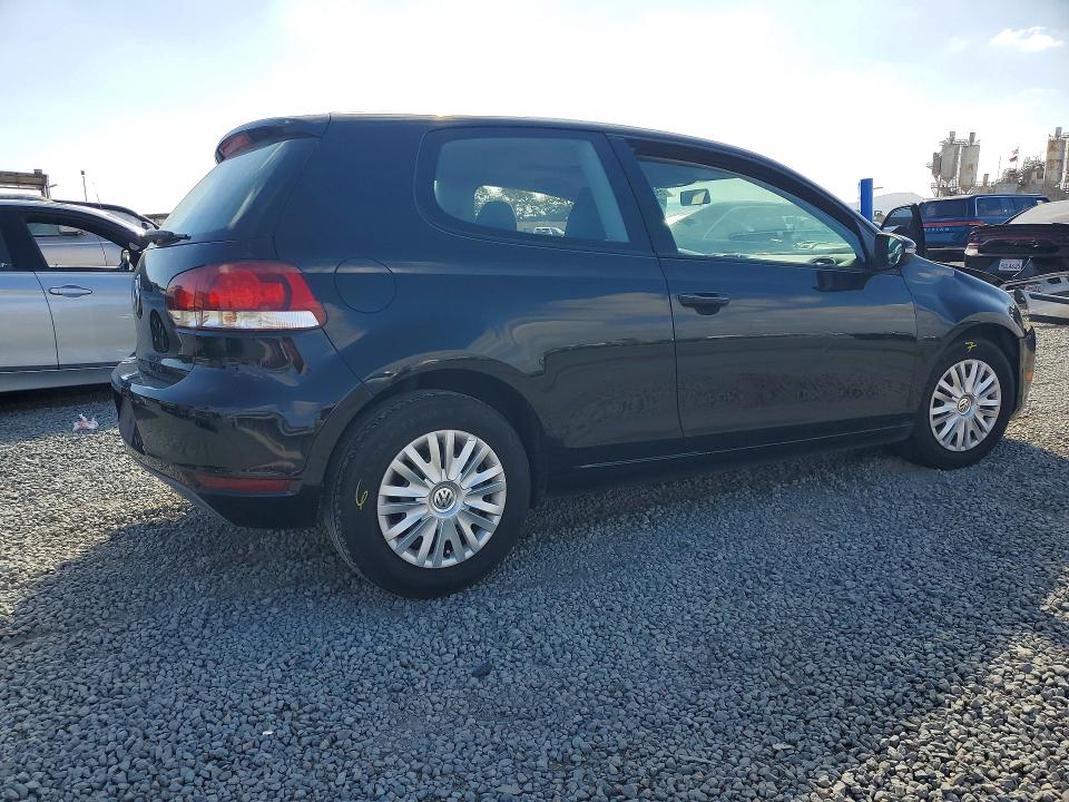 69068176 :رقم المزاد ، WVWBB7AJ0AW230414 vin ، 2010 Volkswagen Golf مزاد بيع