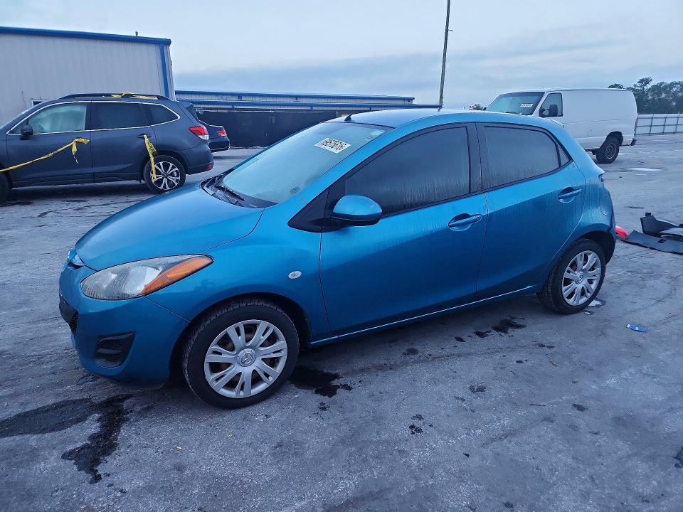 Auction sale of the 2011 Mazda Mazda2, vin: JM1DE1HZ7B0120537, lot number: 69575616