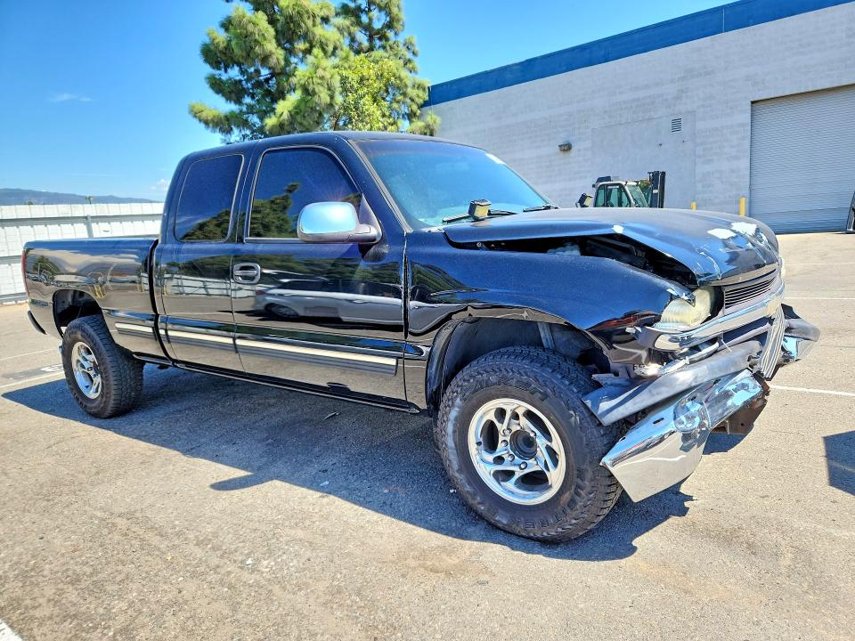 68443966 :رقم المزاد ، 1GCFC29U3XZ142349 vin ، 1999 Chevrolet Silverado مزاد بيع