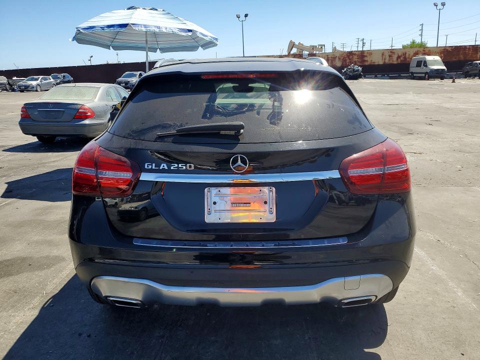 67514276 :رقم المزاد ، WDCTG4EB0LU024221 vin ، 2020 Mercedes-benz Gla مزاد بيع