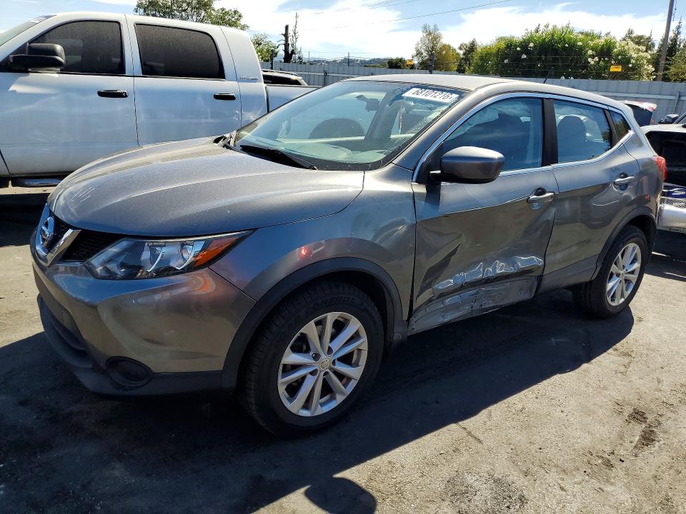 Auction sale of the 2017 Nissan Rogue Sport, vin: JN1BJ1CP5HW033303, lot number: 68101216