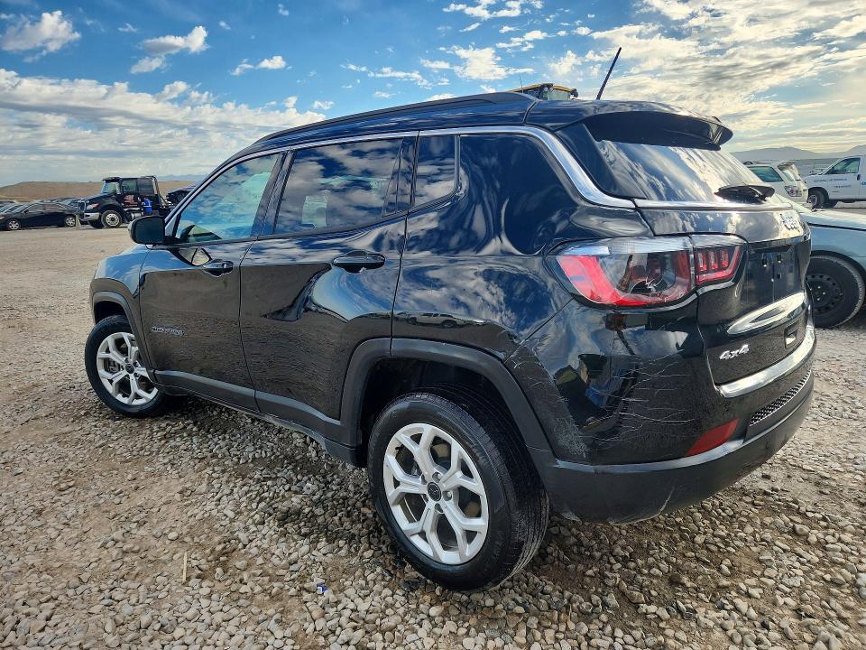 2025 Jeep Compass მანქანა იყიდება აუქციონზე, vin: 3C4NJDBNXST604194, აუქციონის ნომერი: 68815156