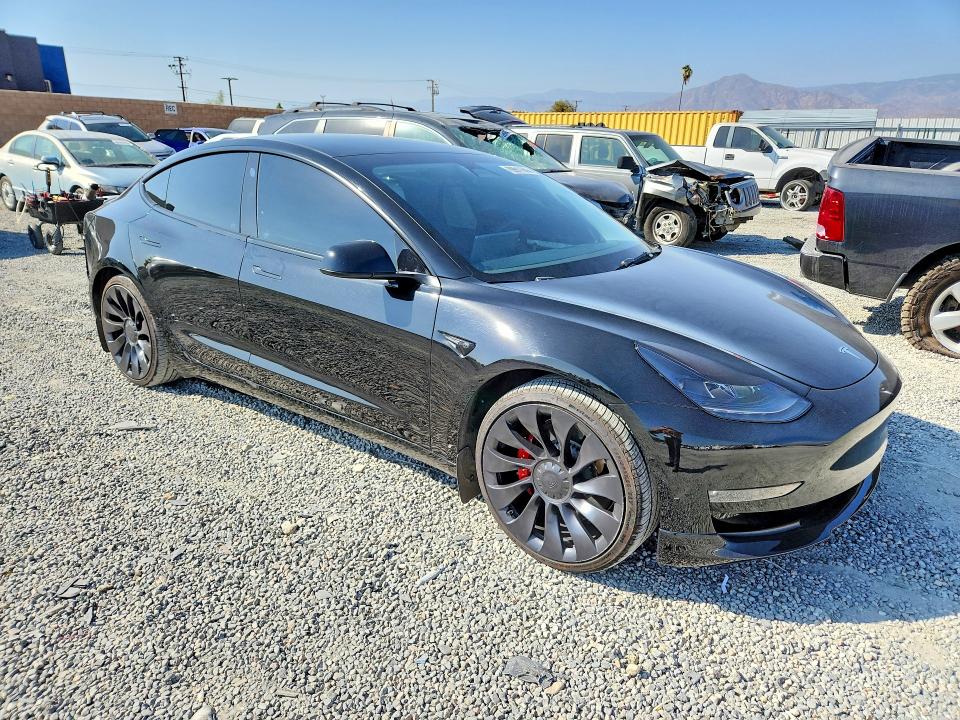 2023 Tesla Model 3 მანქანა იყიდება აუქციონზე, vin: 5YJ3E1EC0PF631530, აუქციონის ნომერი: 69911606