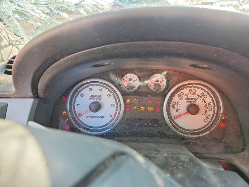 2011 Ford Focus მანქანა იყიდება აუქციონზე, vin: 1FAHP3GN5BW135806, აუქციონის ნომერი: 70410006