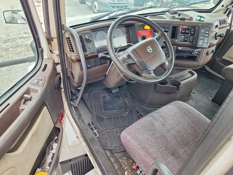Aukcja sprzedaży 2018 Volvo Vnl, vin: 4V4N39TGXJN892776, numer aukcji: 69939336