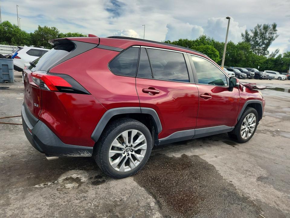 Продаж на аукціоні авто 2019 Toyota Rav4, vin: JTMC1RFV4KD036044, номер лоту: 69812056