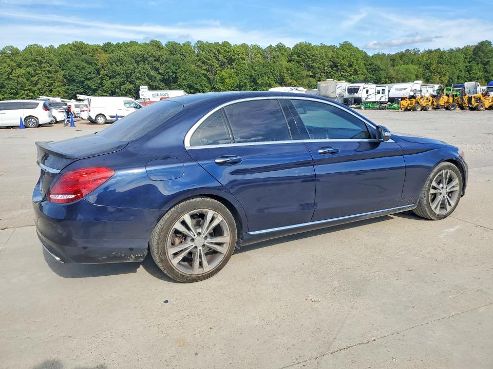 70565146 :رقم المزاد ، 55SWF4JBXFU052857 vin ، 2015 Mercedes-benz C مزاد بيع
