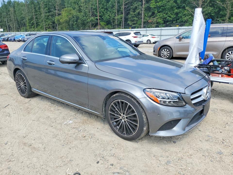 66836546 :رقم المزاد ، W1KWF8DB0MR637724 vin ، 2021 Mercedes-benz C مزاد بيع