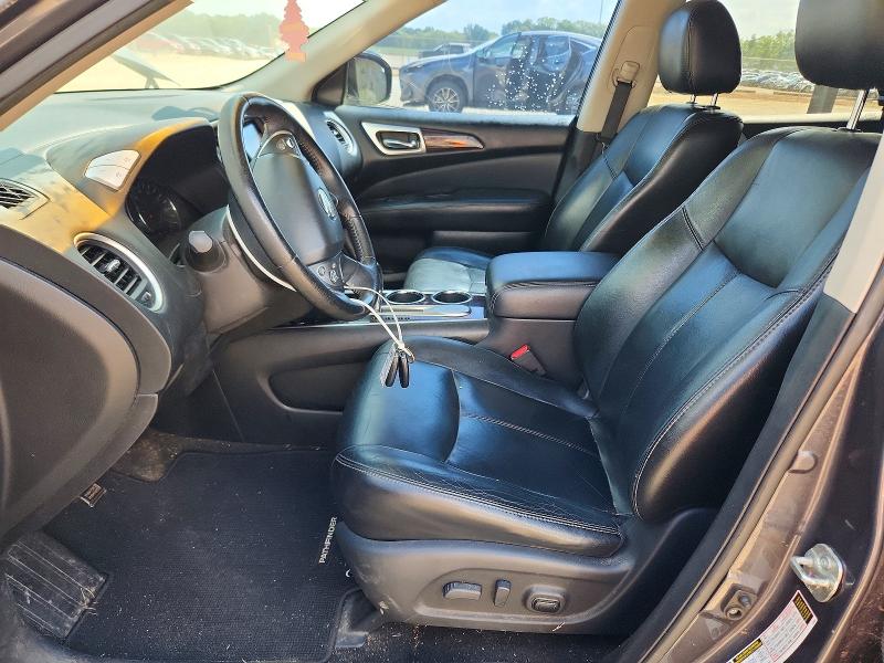 68961536 :رقم المزاد ، 5N1AR2MNXDC625095 vin ، 2013 Nissan Pathfinder مزاد بيع