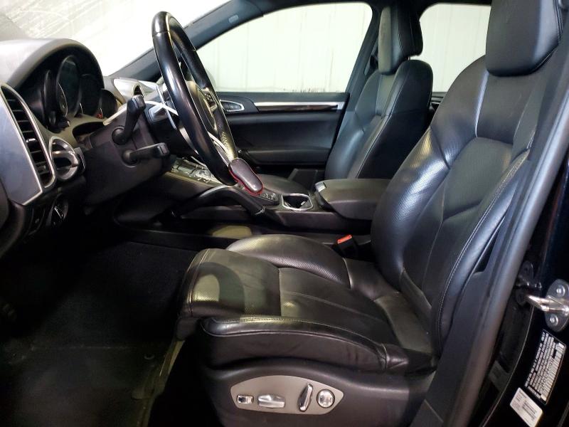 68798686 :رقم المزاد ، WP1AA2A28JKA02371 vin ، 2018 Porsche Cayenne مزاد بيع