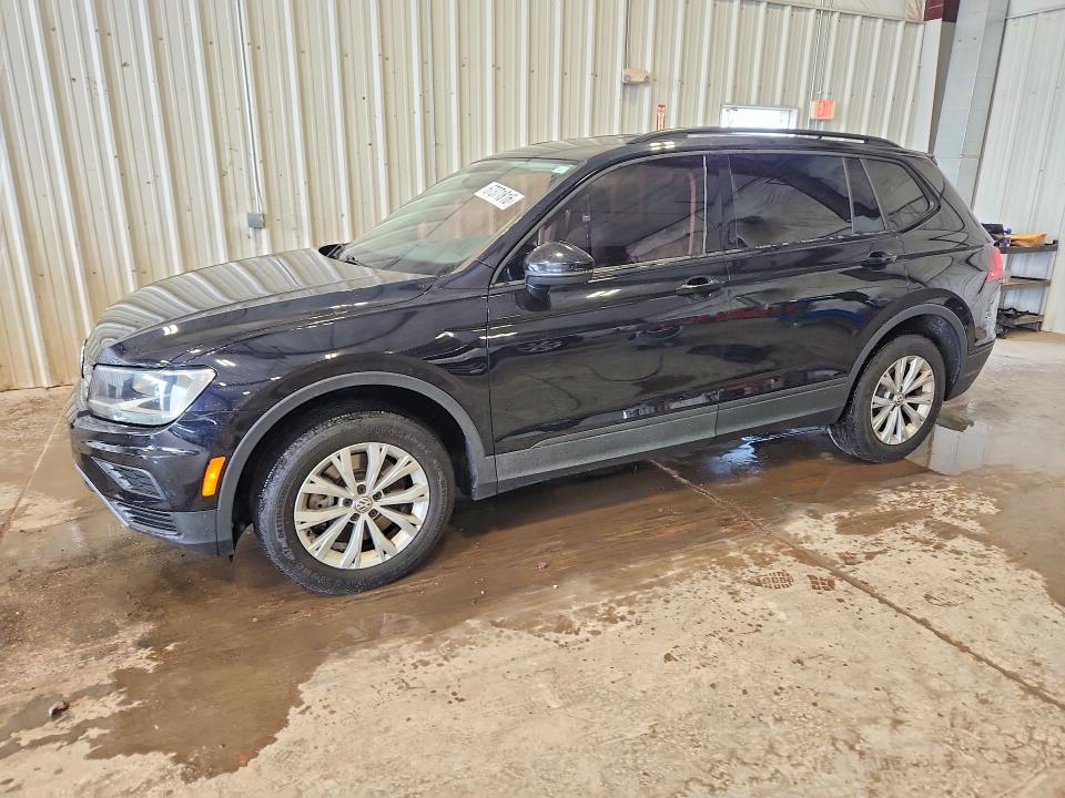 67371816 :رقم المزاد ، 3VV1B7AX2LM077524 vin ، 2020 Volkswagen Tiguan مزاد بيع