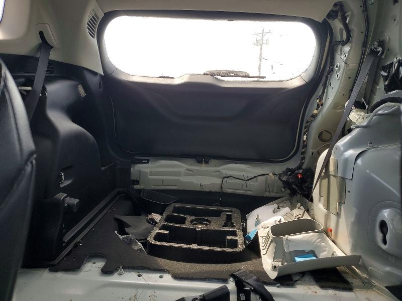 69675856 :رقم المزاد ، 3C4NJDBB3KT812844 vin ، 2019 Jeep Compass مزاد بيع