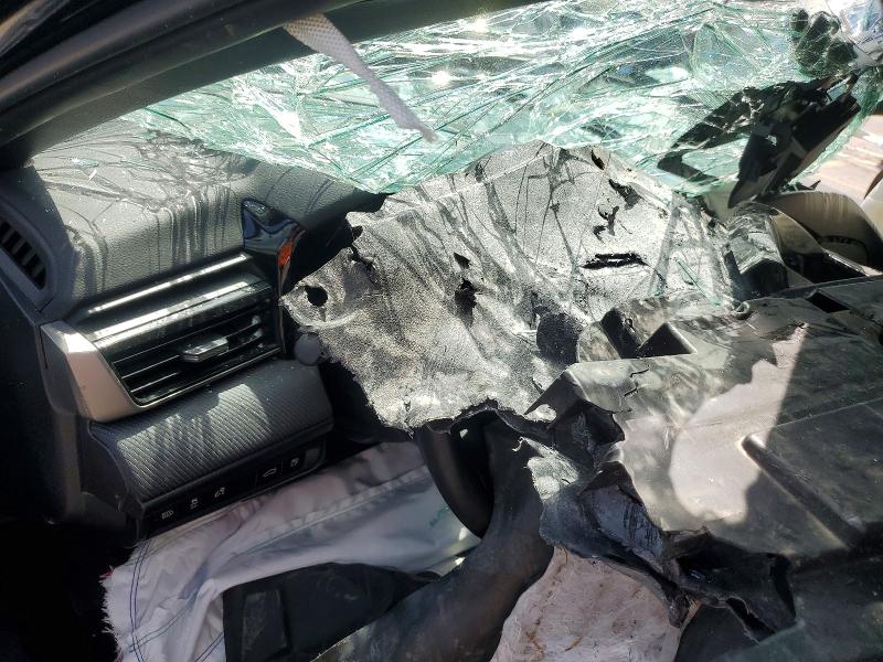 67193966 :رقم المزاد ، 4T1DAACKXSU588143 vin ، 2025 Toyota Camry مزاد بيع