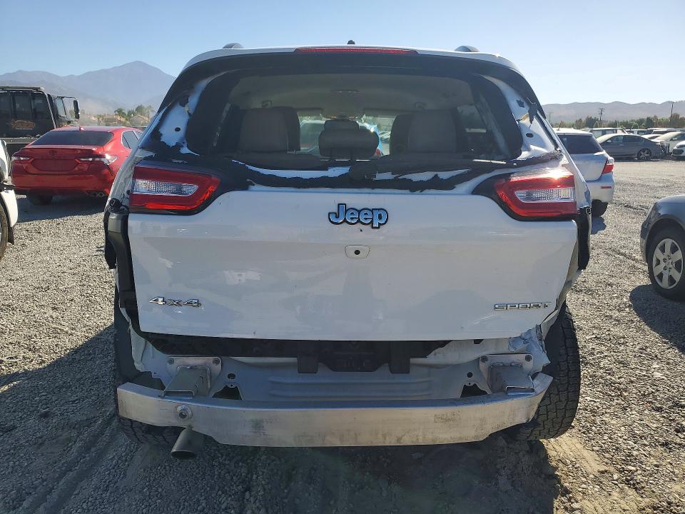 2017 Jeep Cherokee მანქანა იყიდება აუქციონზე, vin: 1C4PJMAB7HW590757, აუქციონის ნომერი: 70985236