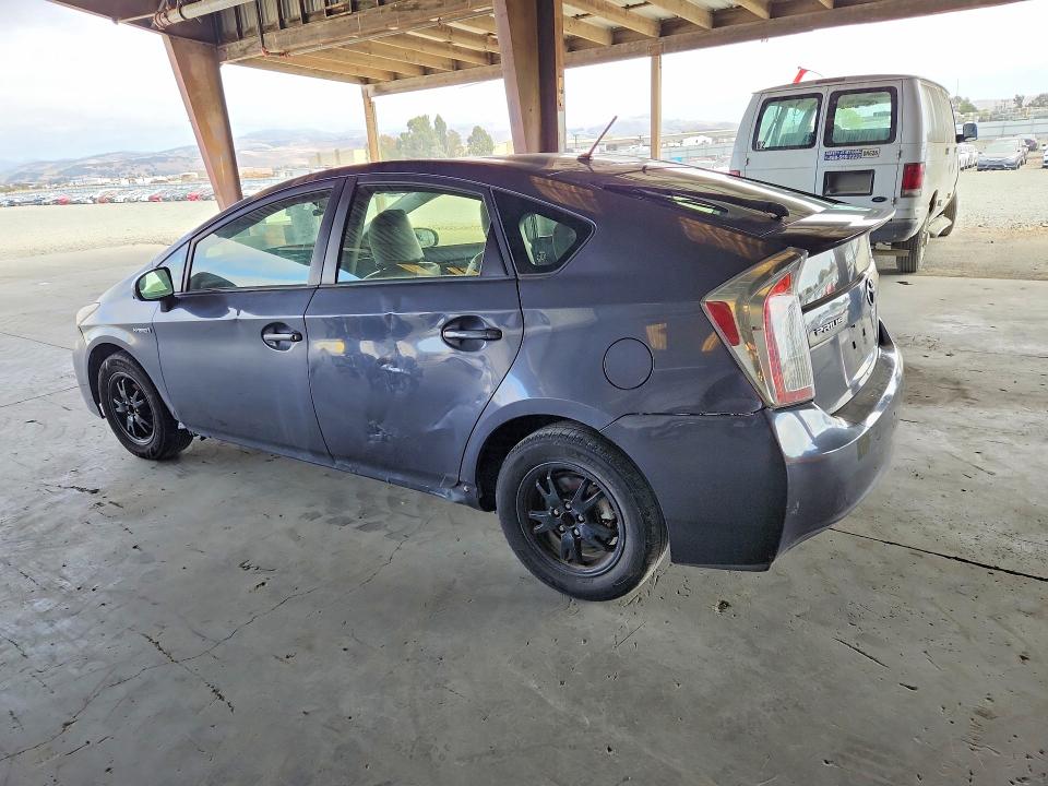 70134106 :رقم المزاد ، JTDKN3DUXF1987735 vin ، 2015 Toyota Prius مزاد بيع