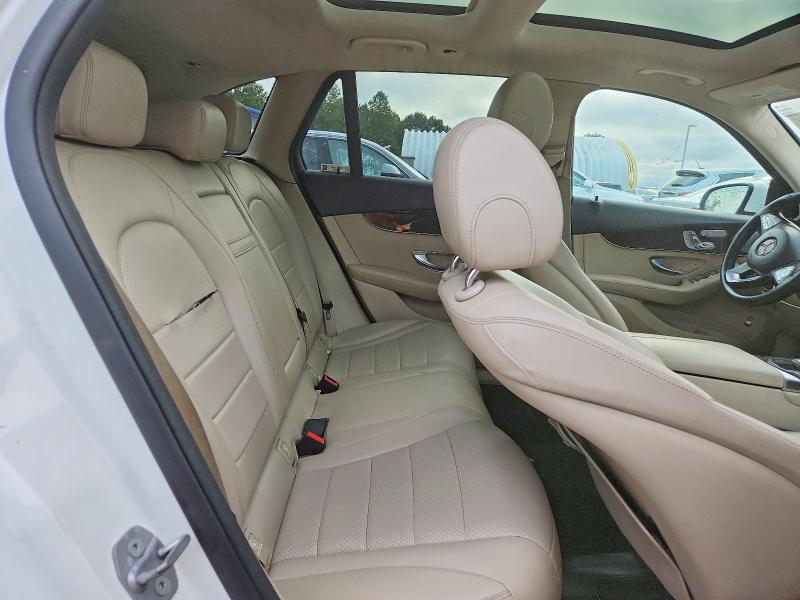 68882566 :رقم المزاد ، WDC0G4KB6KV139681 vin ، 2019 Mercedes-benz Glc مزاد بيع