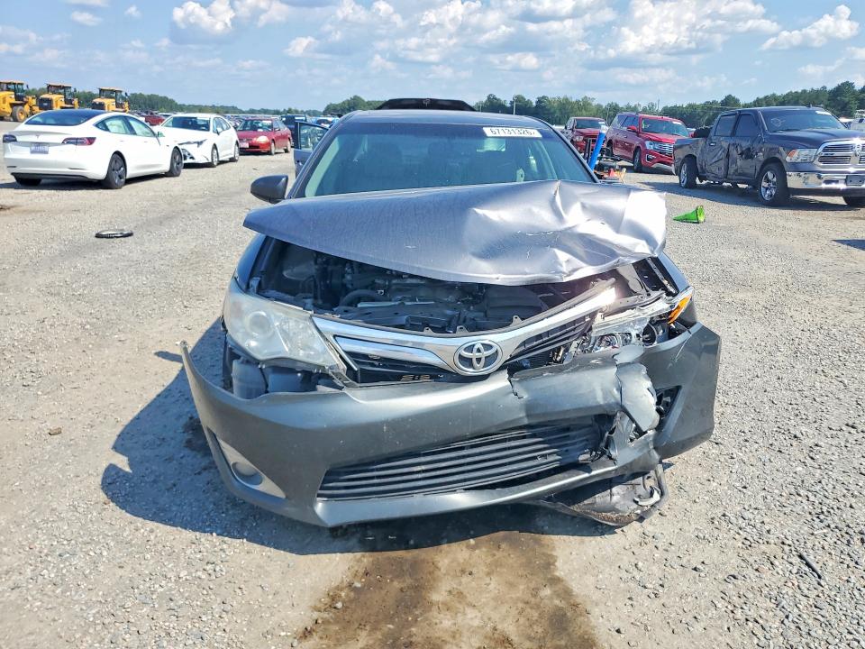 67131326 :رقم المزاد ، 4T1BF1FK4DU293000 vin ، 2013 Toyota Camry مزاد بيع
