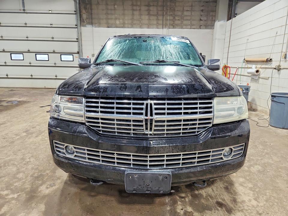 70909116 :رقم المزاد ، 5LMJJ3J58DEL05826 vin ، 2013 Lincoln Navigator مزاد بيع