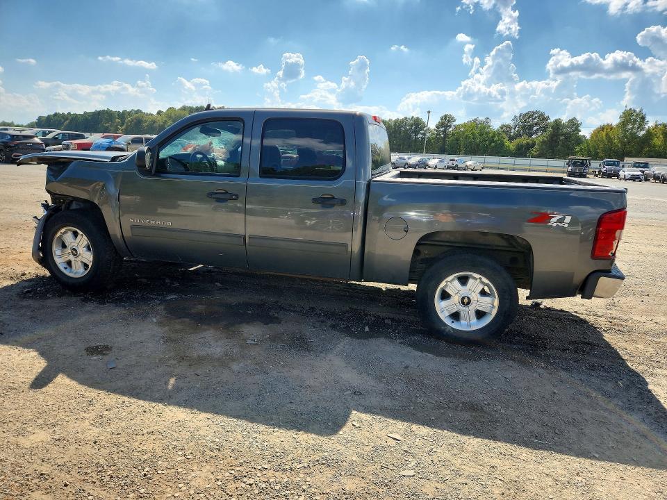 69763296 :رقم المزاد ، 3GCPKSE3XBG331657 vin ، 2011 Chevrolet Silverado مزاد بيع