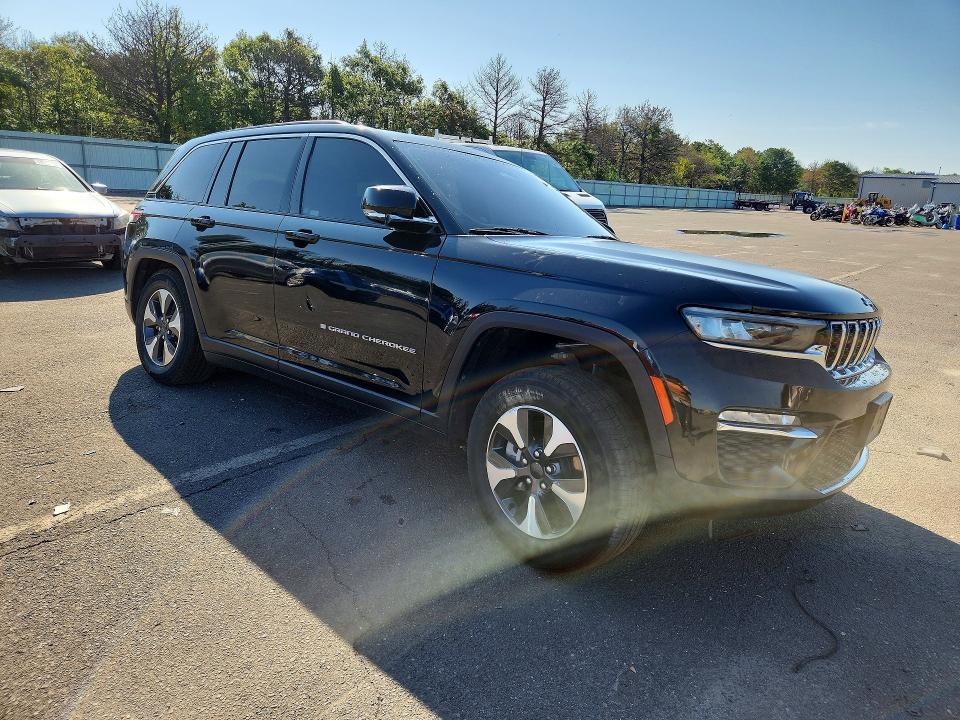 67350596 :رقم المزاد ، 1C4RJYB60PC626189 vin ، 2023 Jeep Grand Cherokee مزاد بيع