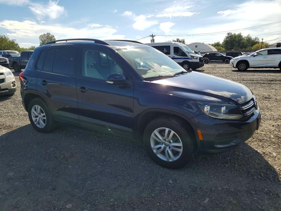 Продаж на аукціоні авто 2016 Volkswagen Tiguan, vin: WVGBV7AX6GW526201, номер лоту: 68340196