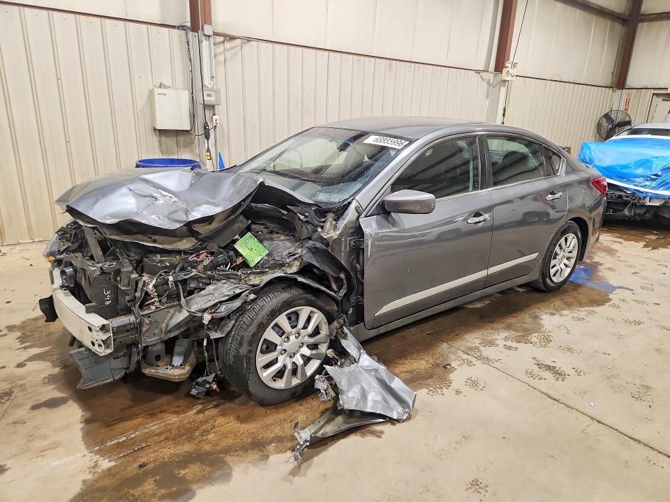 Auction sale of the 2017 Nissan Altima, vin: 1N4AL3APXHC256817, lot number: 68885996