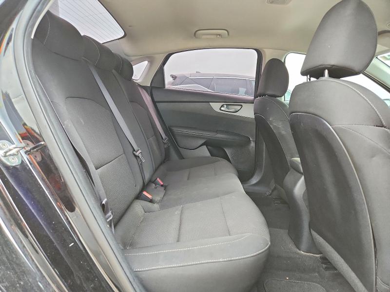 2019 Kia Forte მანქანა იყიდება აუქციონზე, vin: 3KPF24AD8KE136805, აუქციონის ნომერი: 67801726