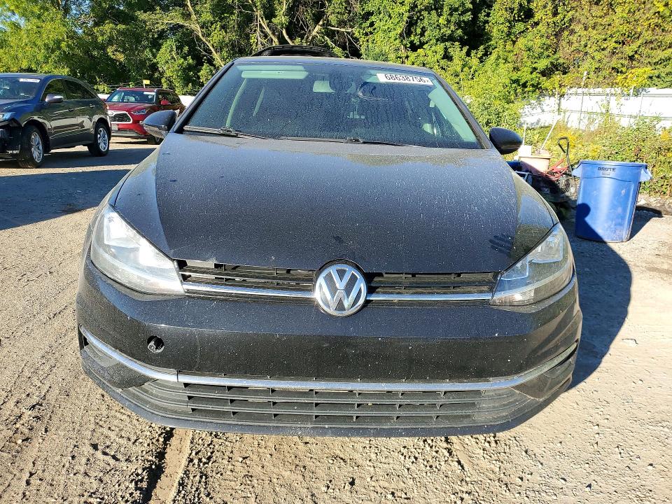 2018 Volkswagen Golf მანქანა იყიდება აუქციონზე, vin: 3VWG17AU5JM284355, აუქციონის ნომერი: 68638756
