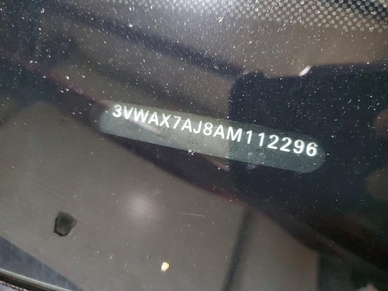 69352496 :رقم المزاد ، 3VWAX7AJ8AM112296 vin ، 2010 Volkswagen Jetta مزاد بيع