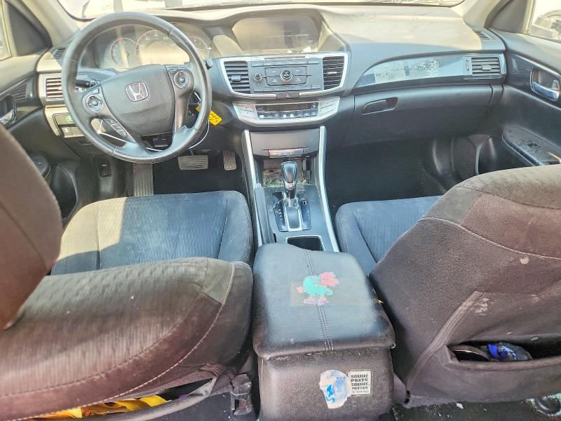 70149746 :رقم المزاد ، 1HGCR2F51FA033465 vin ، 2015 Honda Accord مزاد بيع