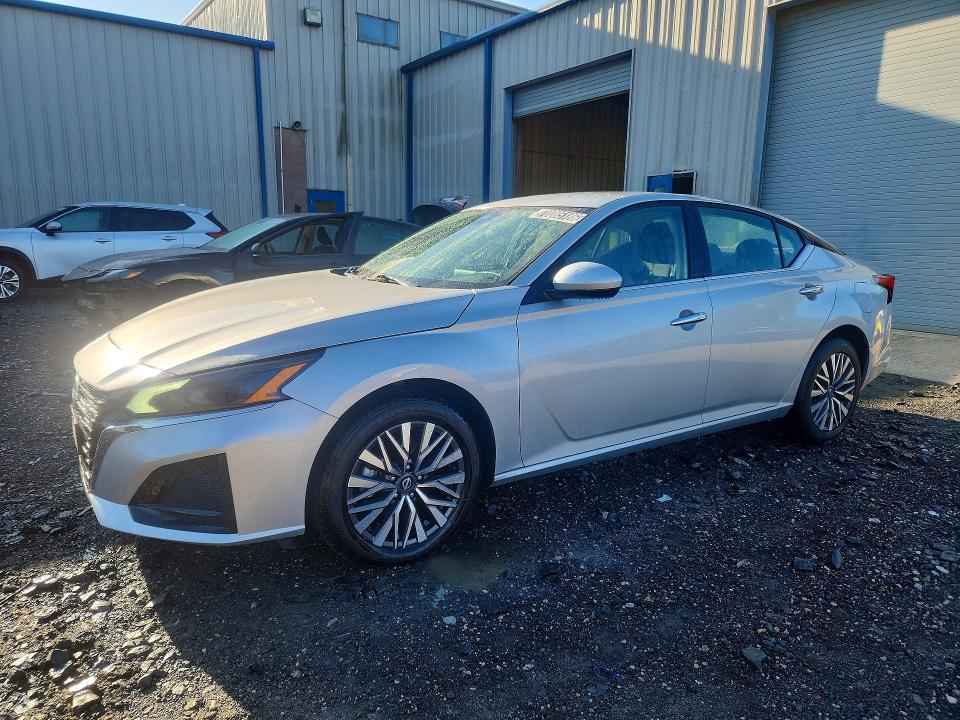 Auction sale of the 2023 Nissan Altima, vin: 1N4BL4DW1PN342808, lot number: 70085186