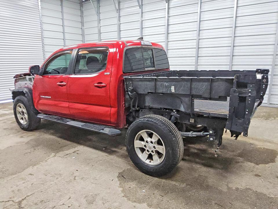 66474406 :رقم المزاد ، 5TFAZ5CN7HX032400 vin ، 2017 Toyota Tacoma مزاد بيع