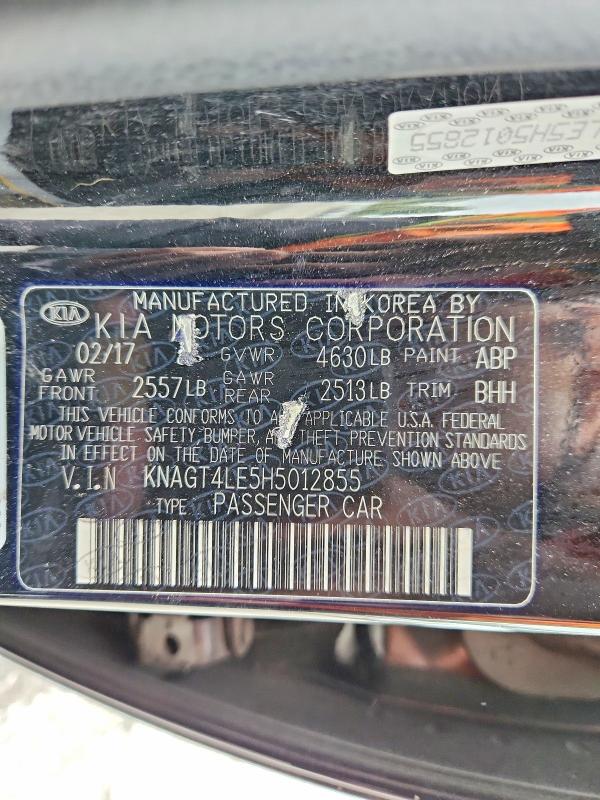Продаж на аукціоні авто 2017 Kia Optima, vin: KNAGT4LE5H5012855, номер лоту: 70022286