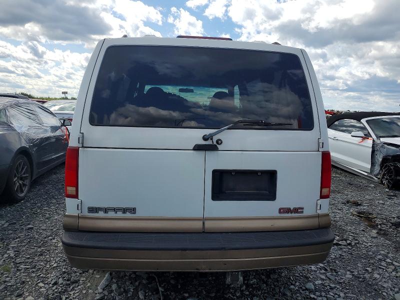 67814046 :رقم المزاد ، 1GKDM19W3WB522044 vin ، 1998 Gmc Safari مزاد بيع