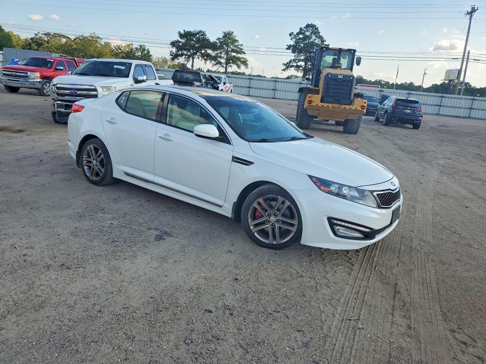70080356 :رقم المزاد ، 5XXGR4A66DG116161 vin ، 2013 Kia Optima مزاد بيع