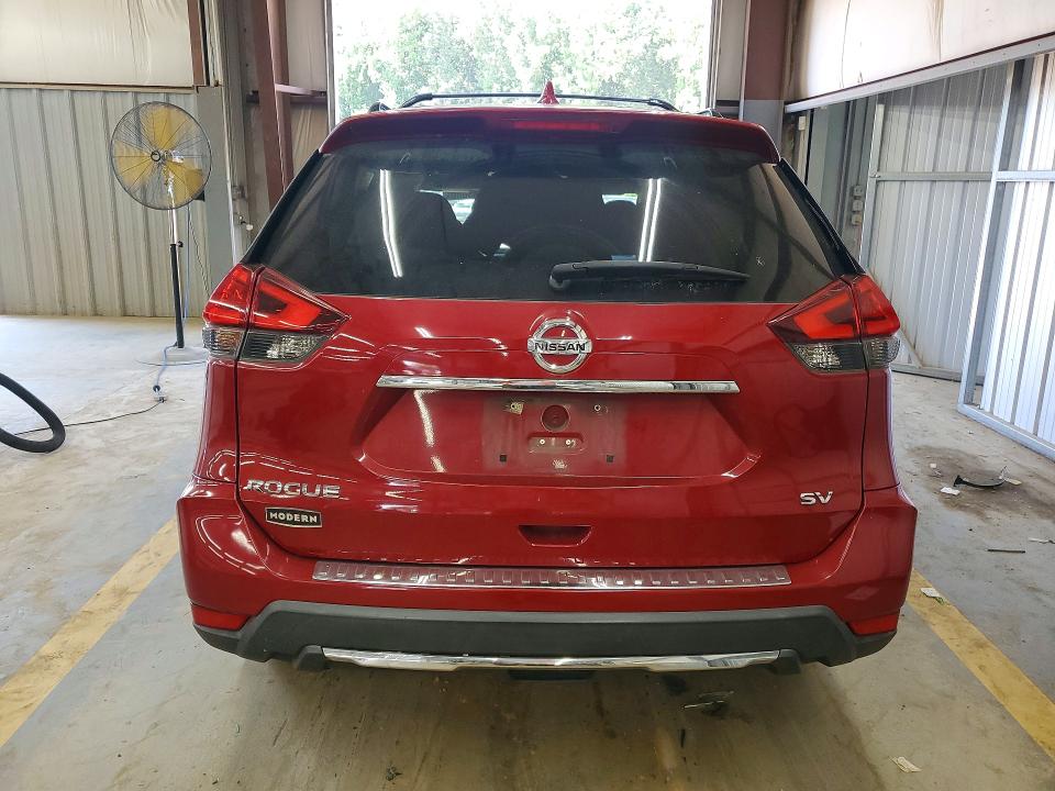 67463086 :رقم المزاد ، 5N1AT2MT5HC802092 vin ، 2017 Nissan Rogue مزاد بيع