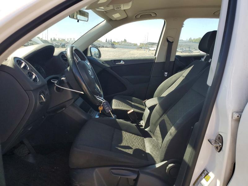 Продажа на аукционе авто 2013 Volkswagen Tiguan, vin: WVGAV3AX0DW576883, номер лота: 70917286