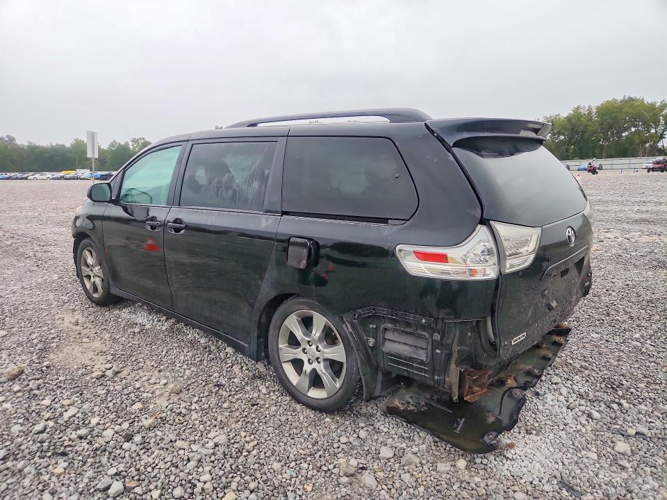Продаж на аукціоні авто 2012 Toyota Sienna, vin: 5TDXK3DC1CS243977, номер лоту: 69512526