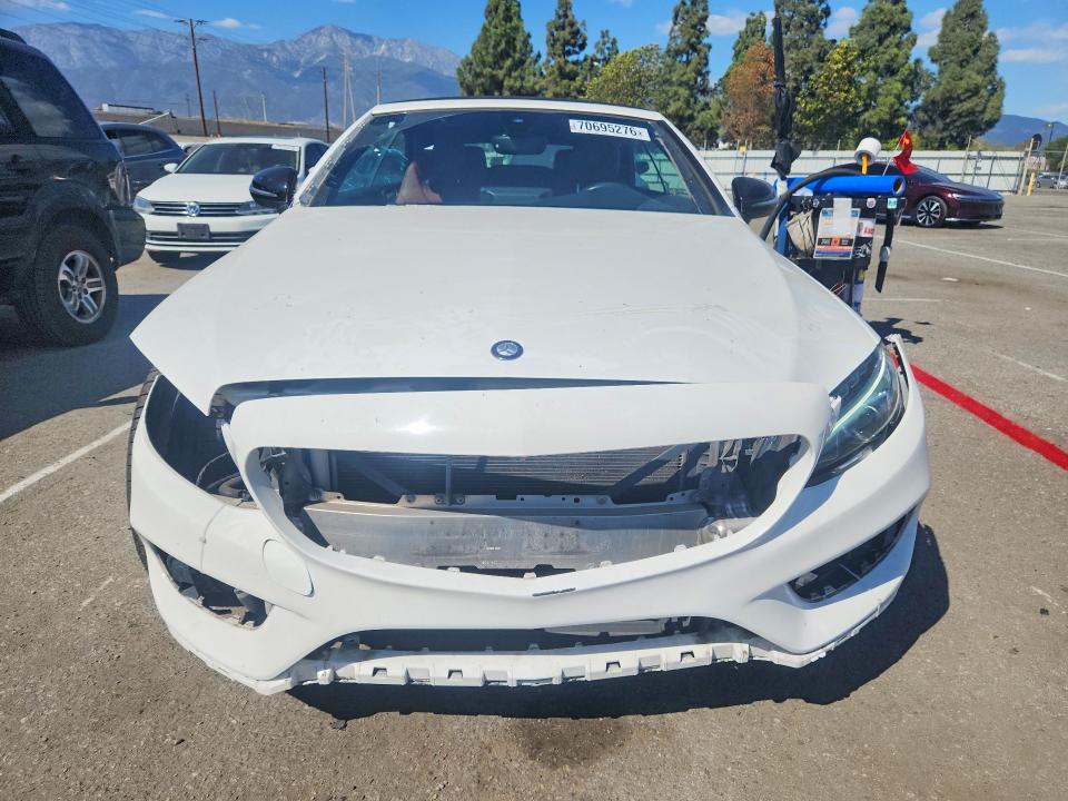 70695276 :رقم المزاد ، WDDWK4JB5HF424011 vin ، 2017 Mercedes-benz C مزاد بيع