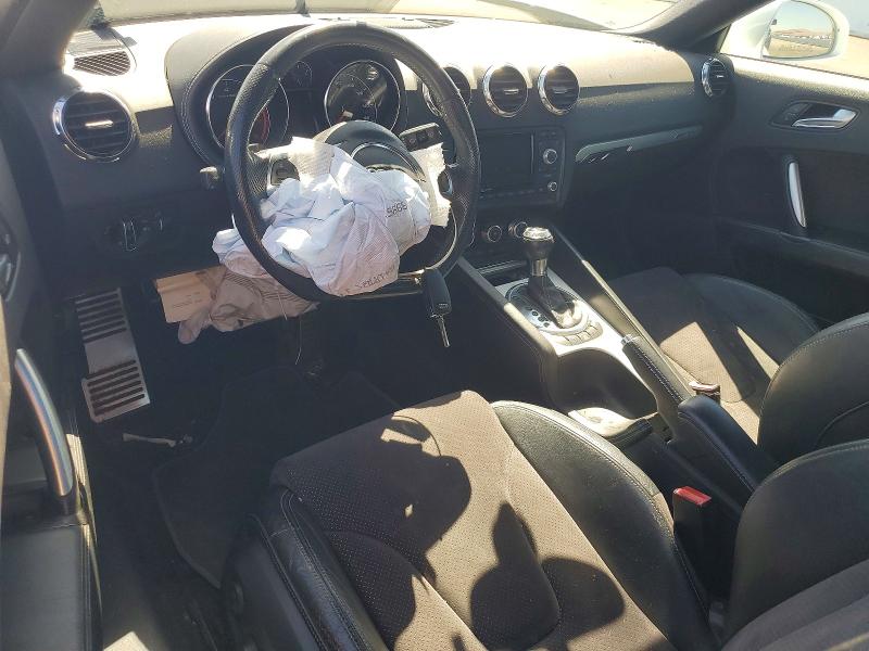 68107006 :رقم المزاد ، TRUBFAFK6B1012615 vin ، 2011 Audi Tt مزاد بيع