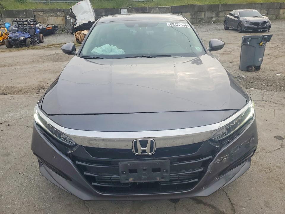 2019 Honda Accord მანქანა იყიდება აუქციონზე, vin: 1HGCV1F52KA019462, აუქციონის ნომერი: 68422196