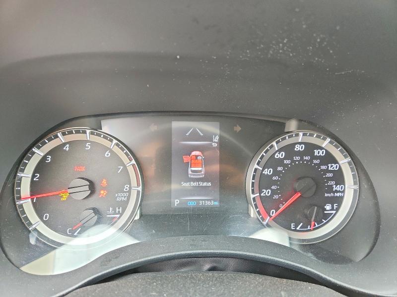 68961306 :رقم المزاد ، 5TDBZRBH6MS555477 vin ، 2021 Toyota Highlander مزاد بيع