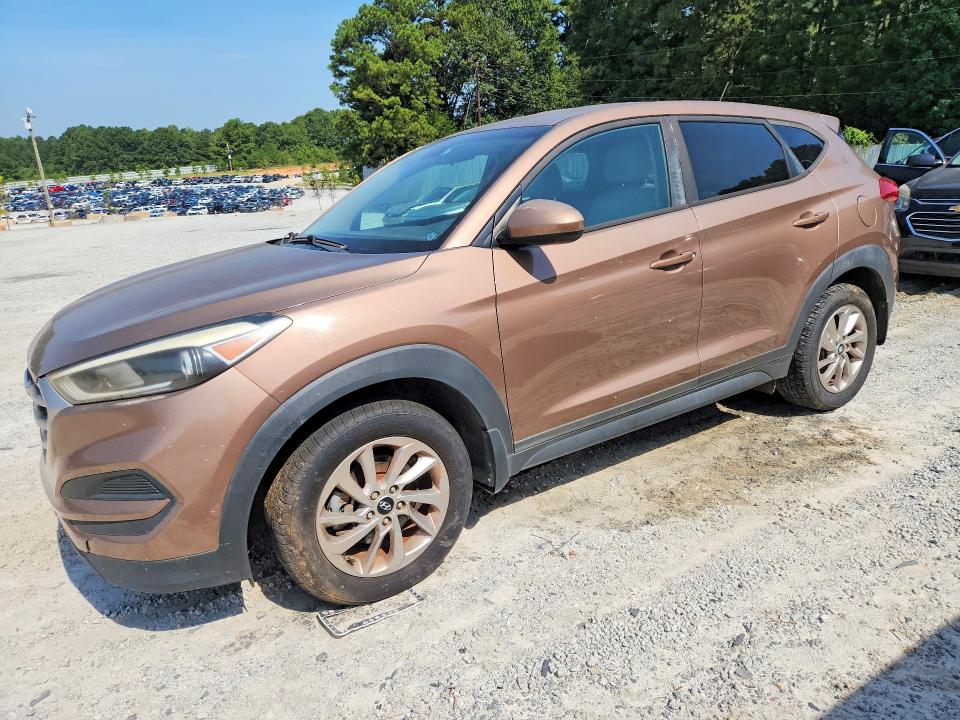 2017 Hyundai Tucson მანქანა იყიდება აუქციონზე, vin: KM8J23A40HU385657        , აუქციონის ნომერი: 69247746