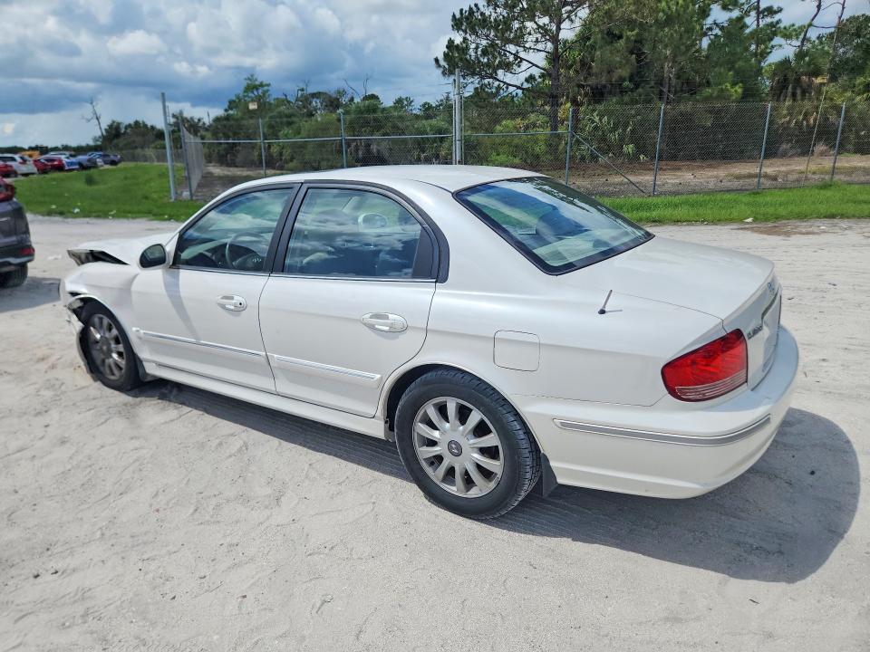 2003 Hyundai Sonata მანქანა იყიდება აუქციონზე, vin: KMHWF35H03A900853, აუქციონის ნომერი: 69184806